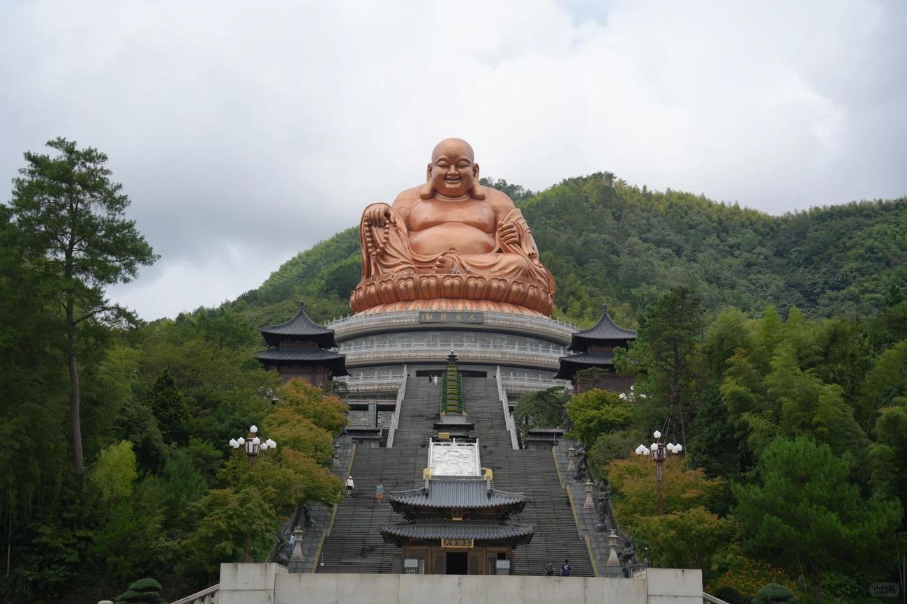 The open-air Maitreya Buddha at Xuedou Mountain, Fenghua